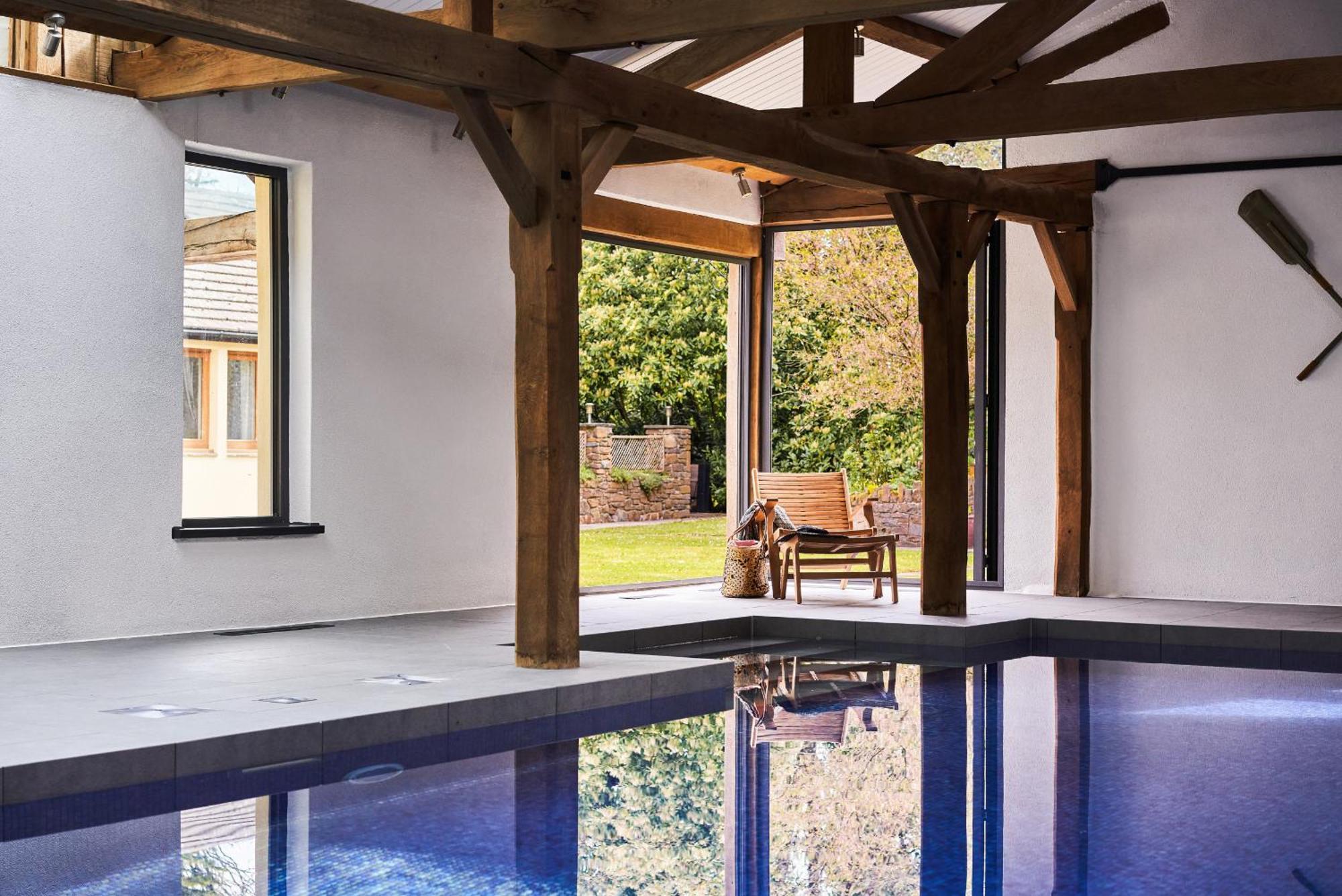 Swifts Return - Apartment With Hot Tub, Sauna And Indoor Pool Exeter Exterior photo